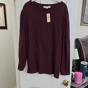 Women's Burgundy Top